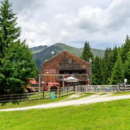 Grief 143- Naviser Huette *