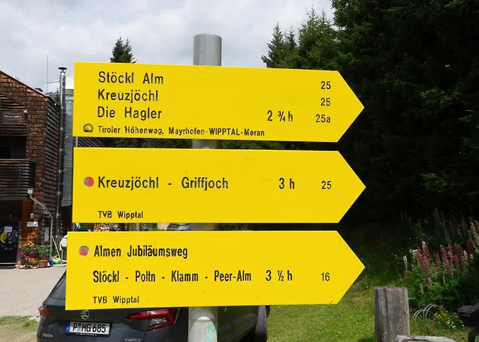 Grief 143- Naviser Huette * Navis