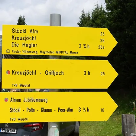 Grief 143- Naviser Huette * Navis